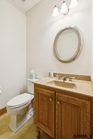 19719 Raven Drive, Louisville, NE 68037