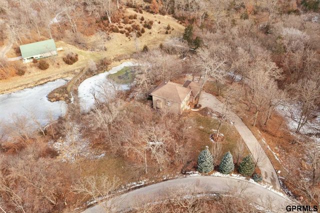 19719 Raven Drive, Louisville, NE 68037