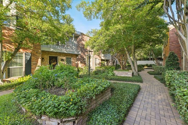 5813 Doliver Drive 72, Houston, TX 77057