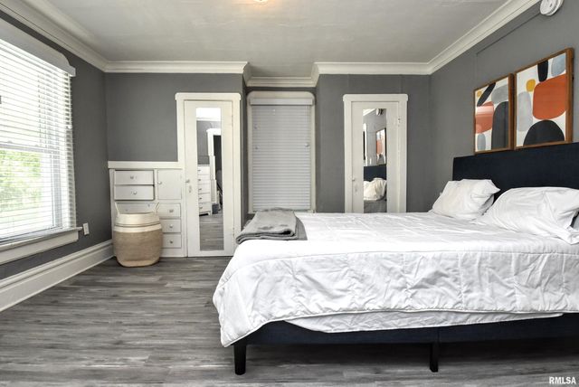 828 N Garfield Ave Apt 2, Peoria, IL 61606