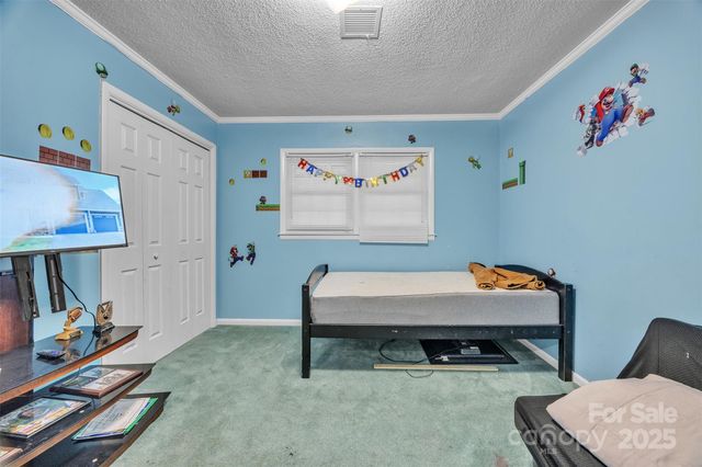 288 Northwood Park, Taylorsville, NC 28681