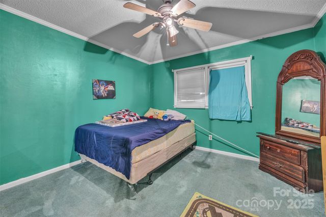 288 Northwood Park, Taylorsville, NC 28681