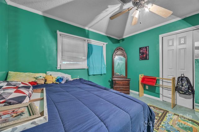 288 Northwood Park, Taylorsville, NC 28681