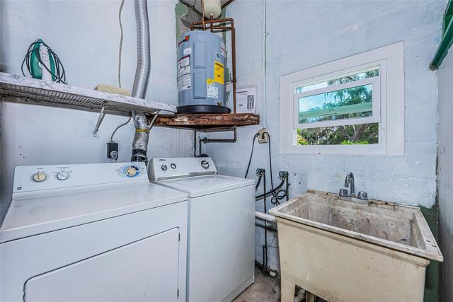 412 PENNSYLVANIA AVENUE, Palm Harbor, FL 34683
