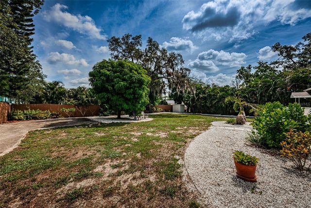 412 PENNSYLVANIA AVENUE, Palm Harbor, FL 34683
