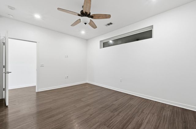4361 S Congress Ave 526, Austin, TX 78745
