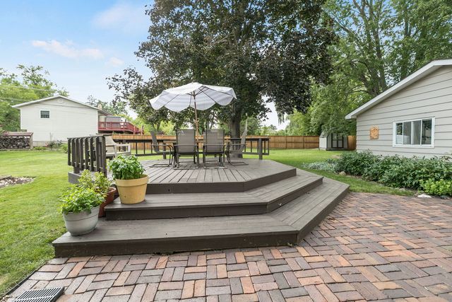 33672 N Greentree Road, Grayslake, IL 60030