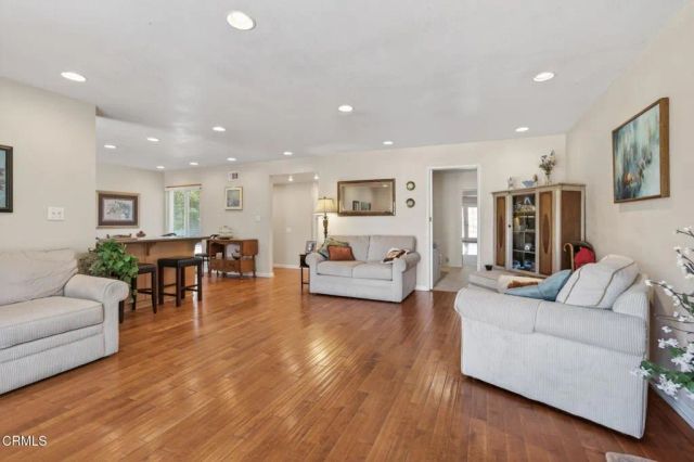 766 Montgomery Avenue, Ventura, CA 93004