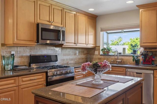 766 Montgomery Avenue, Ventura, CA 93004