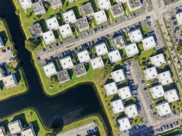 710 Monaco O, Delray Beach, FL 33446