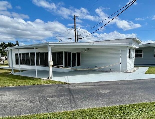 5558 Palm Beach BLVD # 256, Fort Myers, FL 33905