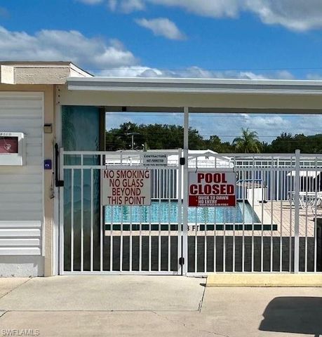 5558 Palm Beach BLVD # 256, Fort Myers, FL 33905