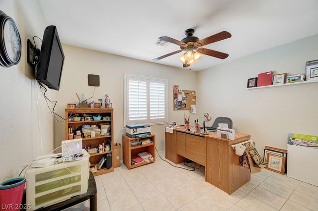 4945 Mascaro Drive, Las Vegas, NV 89122