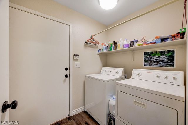 4945 Mascaro Drive, Las Vegas, NV 89122