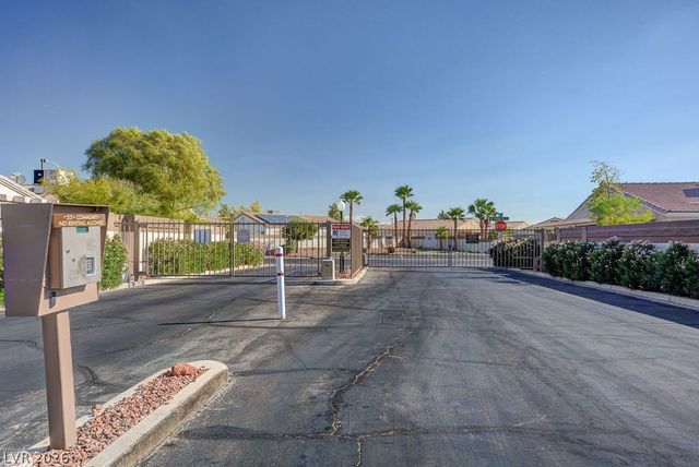 4945 Mascaro Drive, Las Vegas, NV 89122