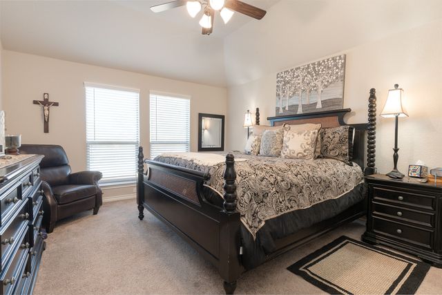 145 Mockingbird Hill Drive, Joshua, TX 76058