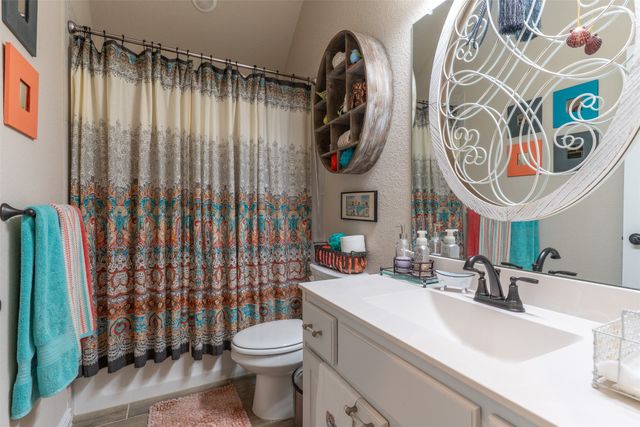 145 Mockingbird Hill Drive, Joshua, TX 76058