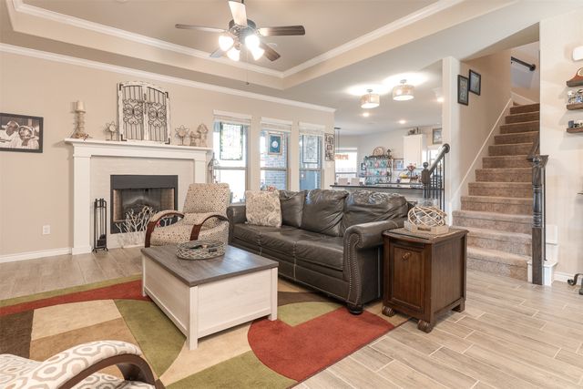 145 Mockingbird Hill Drive, Joshua, TX 76058