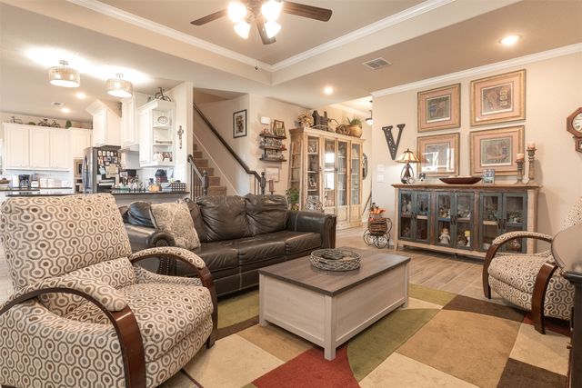 145 Mockingbird Hill Drive, Joshua, TX 76058