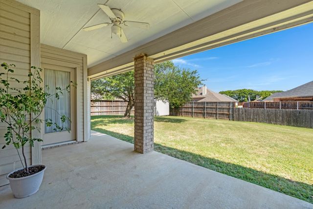 135 Honeysuckle Drive, Justin, TX 76247