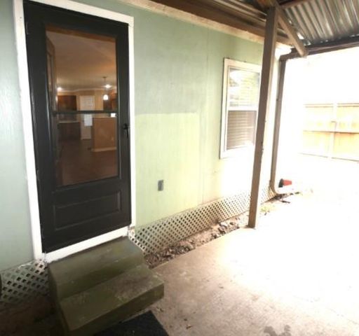 6735 Narcissus Street A, Houston, TX 77087