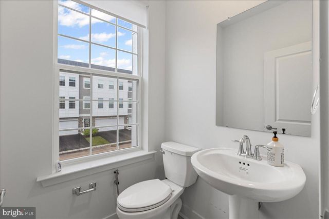 122 ADA HIGHTOWER AVE, Pennington, NJ 08534