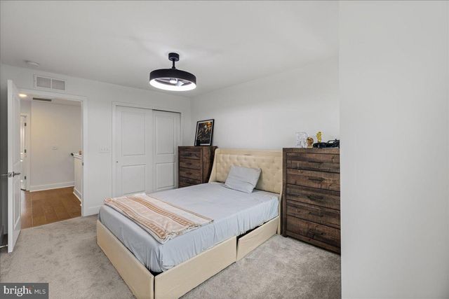 122 ADA HIGHTOWER AVE, Pennington, NJ 08534