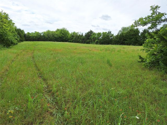 2403 County Road 3210, Dodd City, TX 75438