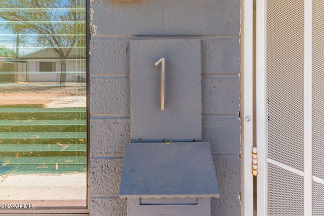 6813 E AVALON Drive, Scottsdale, AZ 85251