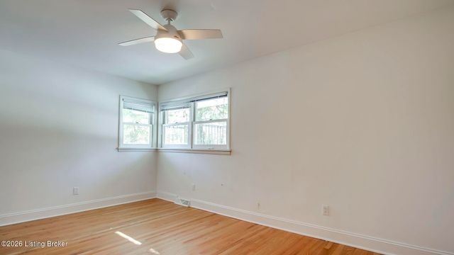 2706 Lime Kiln Ln, Louisville, KY 40222