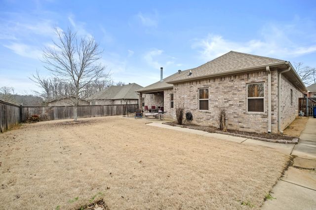 504 Sussix Loop, North Little Rock, AR 72120