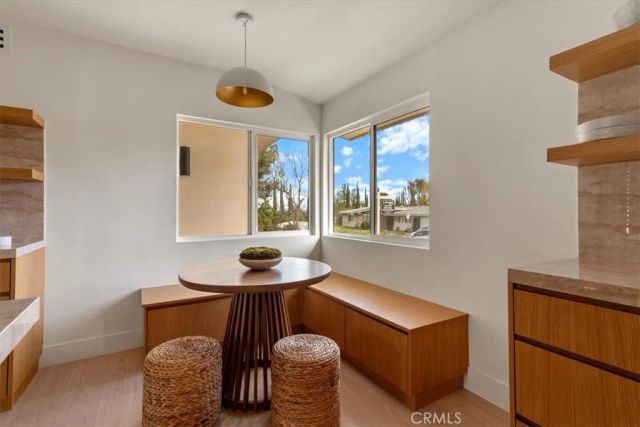 23755 Clarendon, Woodland Hills, CA 91367