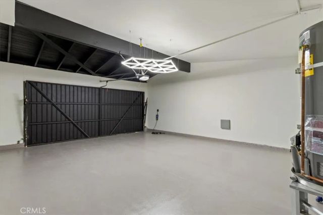 23755 Clarendon, Woodland Hills, CA 91367