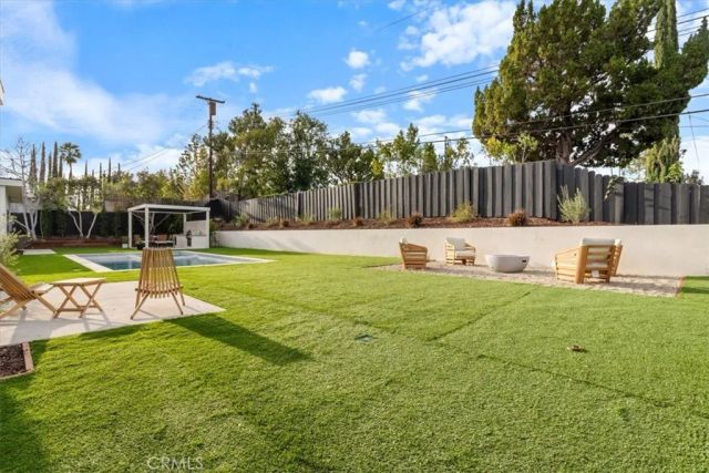 23755 Clarendon, Woodland Hills, CA 91367