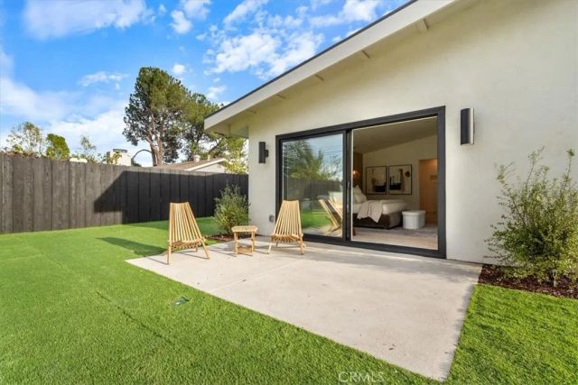 23755 Clarendon, Woodland Hills, CA 91367