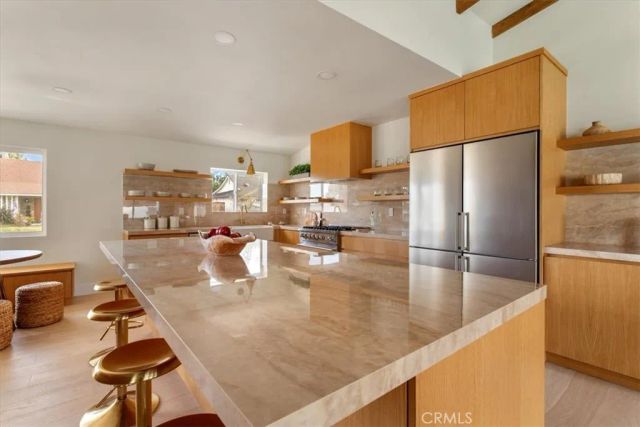 23755 Clarendon, Woodland Hills, CA 91367