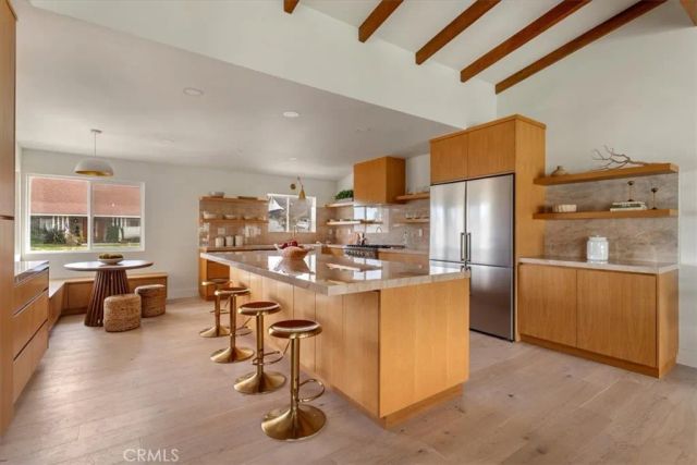 23755 Clarendon, Woodland Hills, CA 91367