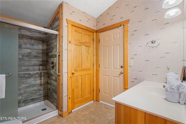 4388 Carolina Cove Way, Sevierville, TN 37863