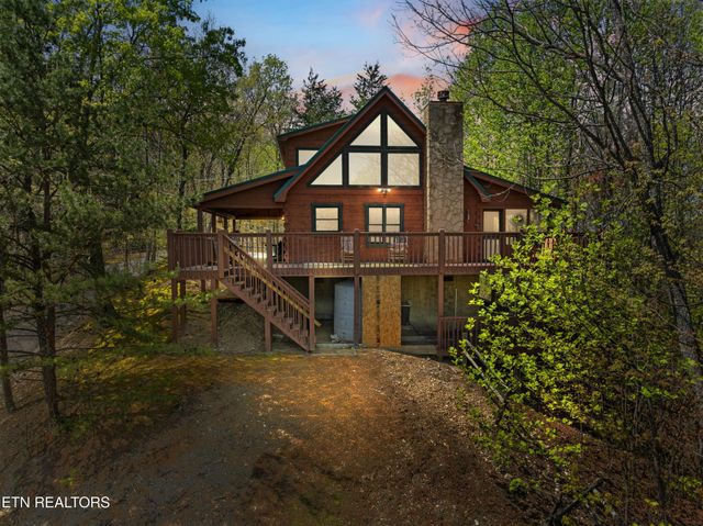 4388 Carolina Cove Way, Sevierville, TN 37863