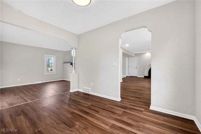 578 N Main Street, Amherst, OH 44001