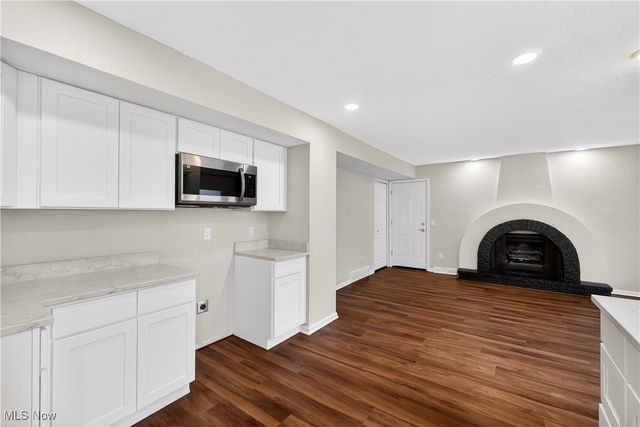 578 N Main Street, Amherst, OH 44001