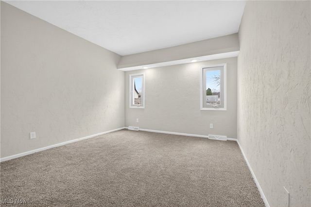 578 N Main Street, Amherst, OH 44001