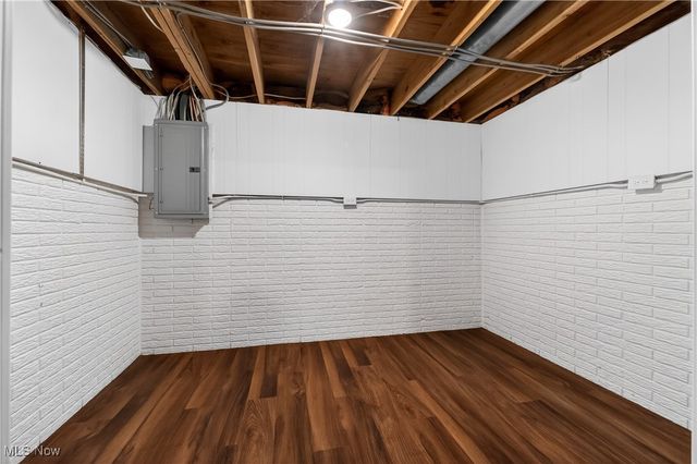 578 N Main Street, Amherst, OH 44001