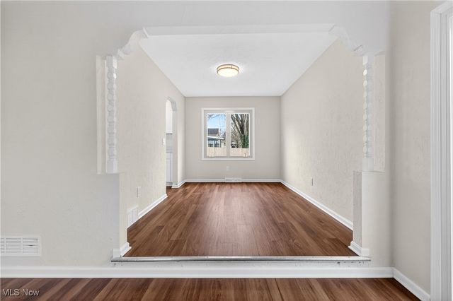 578 N Main Street, Amherst, OH 44001