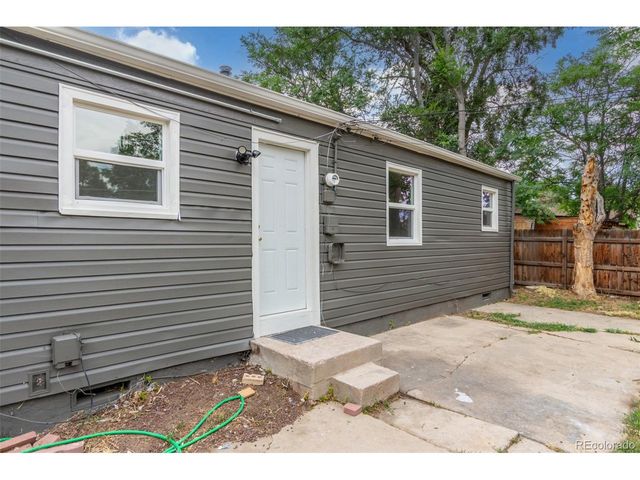 1780 Alton St, Aurora, CO 80010