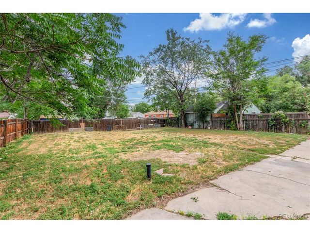 1780 Alton St, Aurora, CO 80010