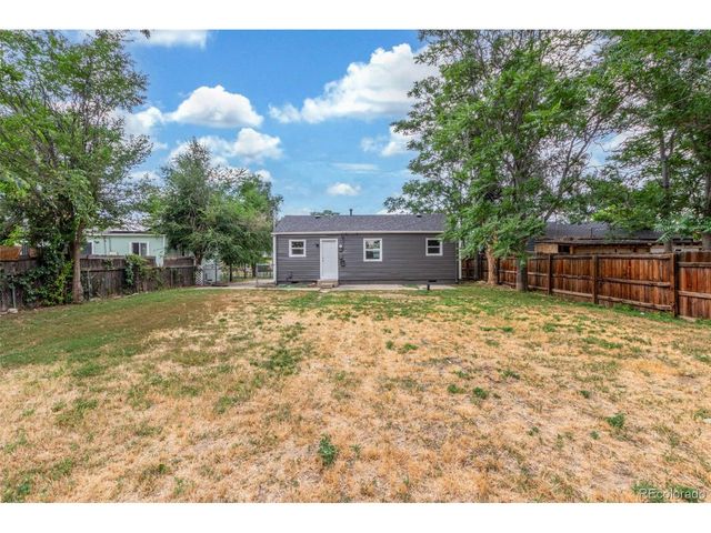 1780 Alton St, Aurora, CO 80010