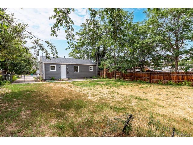 1780 Alton St, Aurora, CO 80010