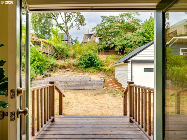 3915 NE Stanton ST, Portland, OR 97212
