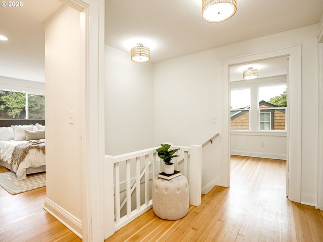 3915 NE Stanton ST, Portland, OR 97212